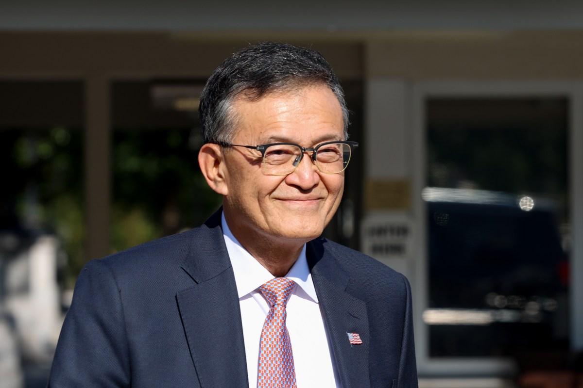 softbank-makes-$2b-investment-in-intel